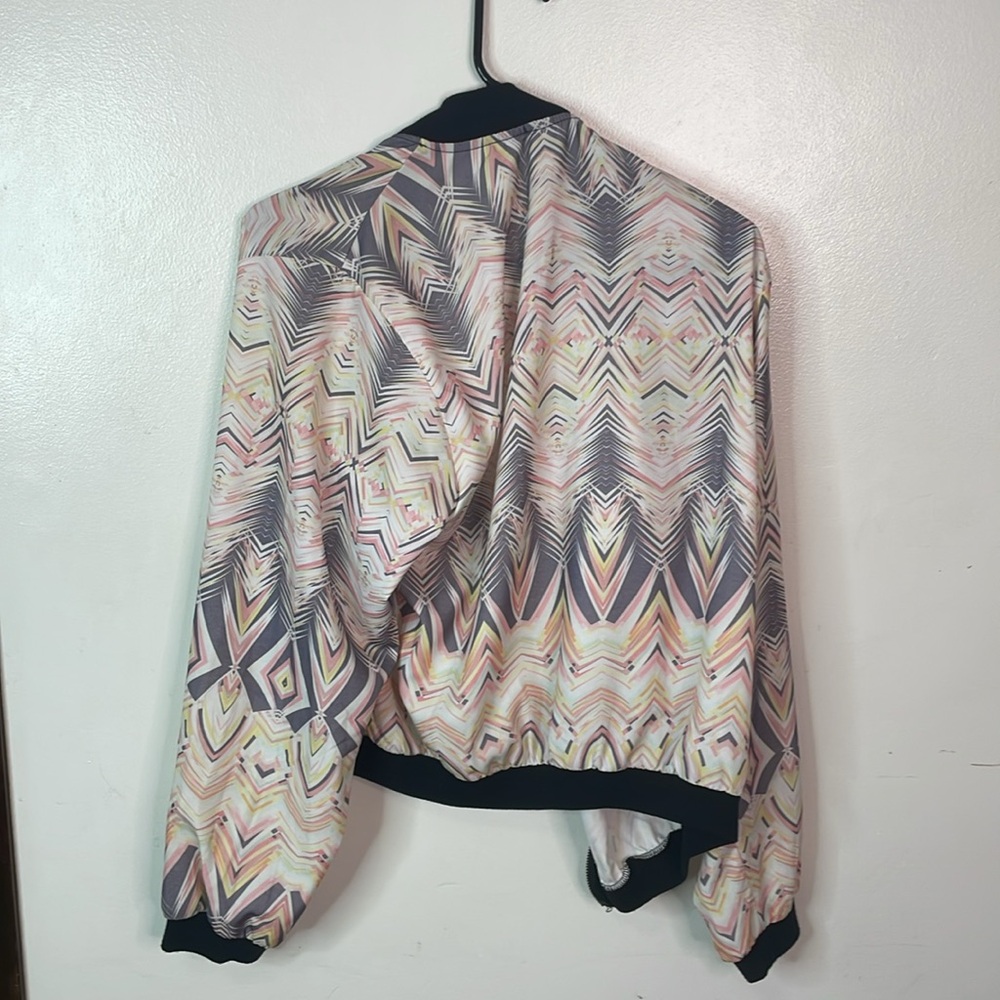 Jacket - Picture 2 of 3